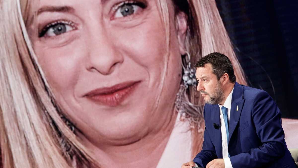 Immagine di Estremista e sovranista: vista da lontano, la destra italiana è sempre quella