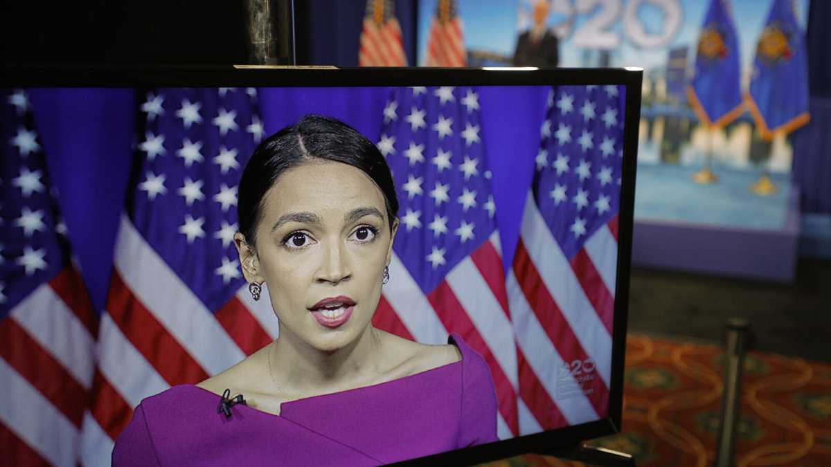 Immagine di Da Ocasio-Cortez a The Squad, è la politica acchiappafollower