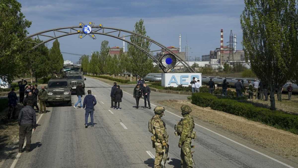 Immagine di Mosca non cede sulla centrale nucleare e minaccia la rete elettrica di Kyiv