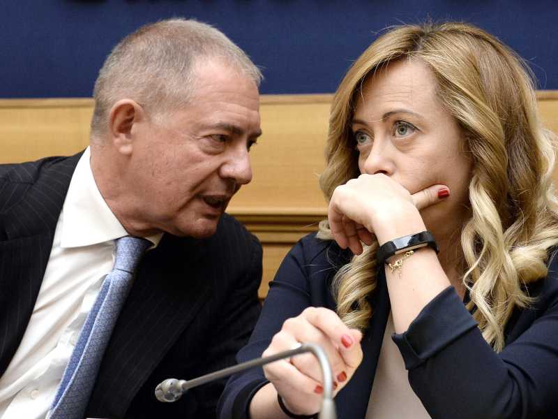 "In politica estera la Meloni porterà avanti l'agenda Draghi", dice Urso (FdI)