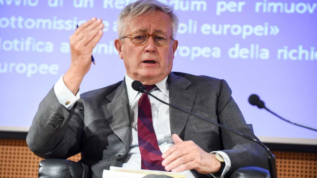 Immagine di La candidatura di Tremonti diventa una grana per la Meloni, mentre Salvini si affida a Borghi e Bagnai