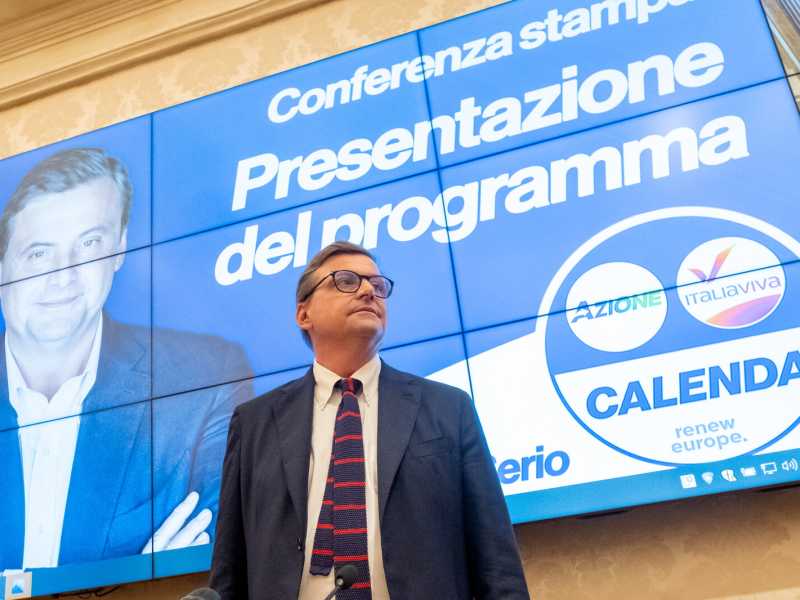 "Meloni ci porta al default". Parla Calenda