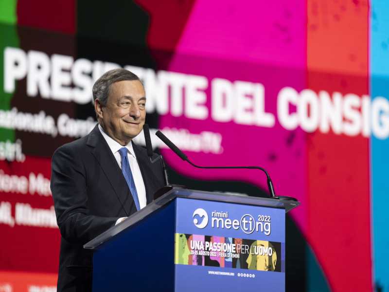 Mario Draghi durante il discorso di mercoledì al Meeting di Comunione e Liberazione (LaPresse)