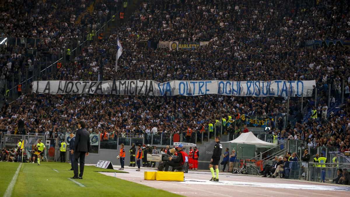 Immagine di La storia del gemellaggio Lazio-Inter è un altro segnale della fine del Novecento