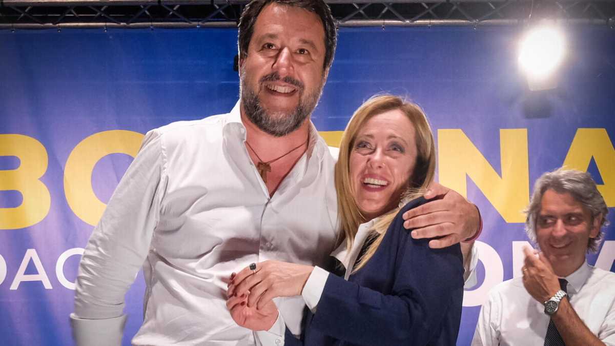 Immagine di Le catene della destra. Il libro di Claudio Cerasa in anteprima