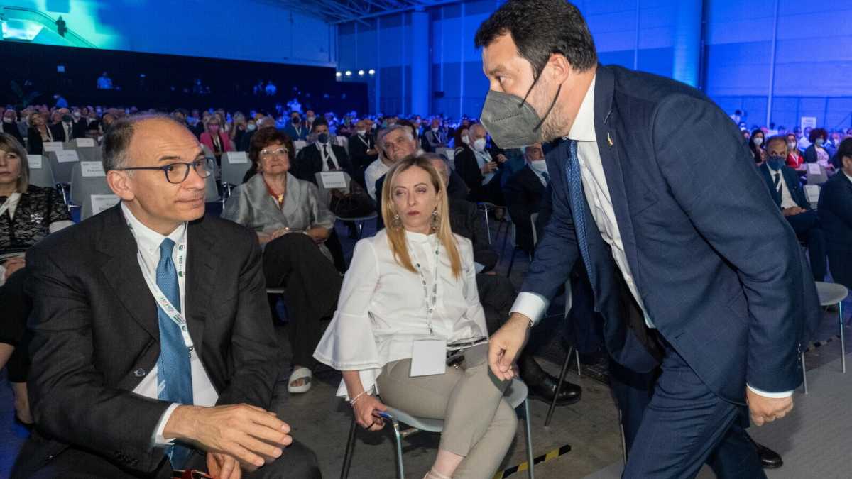 Immagine di Rai intifada. Il (mancato) duello Meloni-Letta scatena la lite Meloni-Salvini