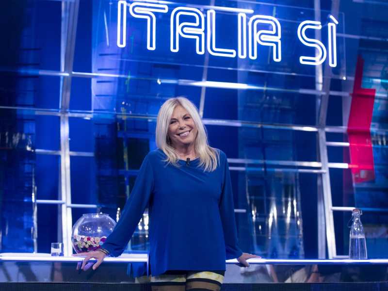 Rita Dalla Chiesa nel suo programma televisivo "Italia si" negli studi Rai (Ansa)&nbsp;<br />