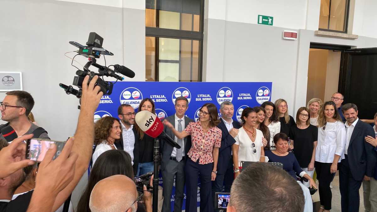 Immagine di Il Terzo polo si presenta a Milano. Gelmini vede bene Moratti al Pirellone