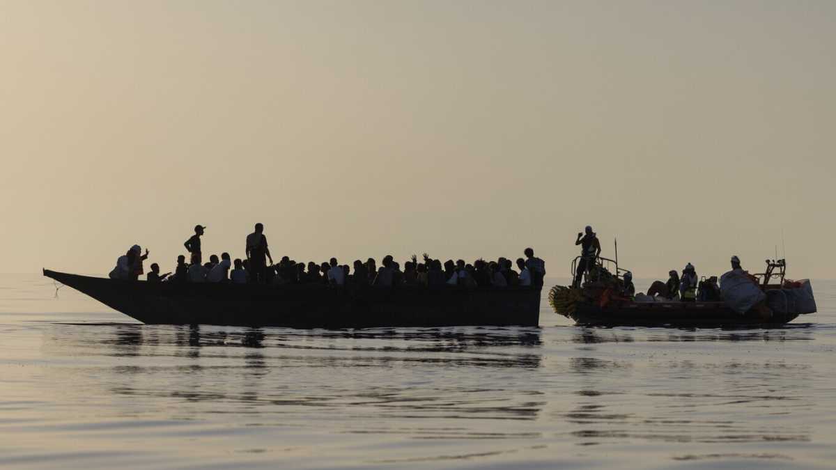 Immagine di Come si combatte l’immigrazione illegale? Costruendo legalità