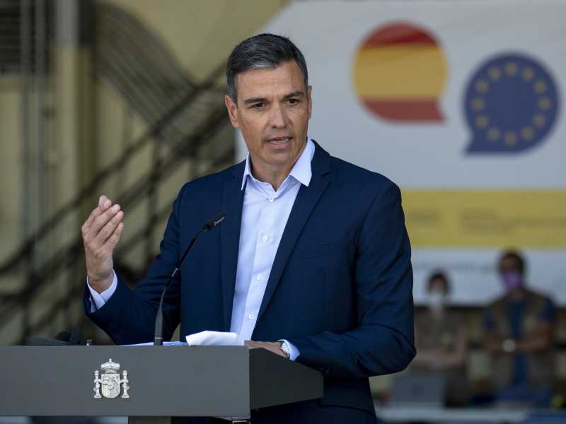 &nbsp;Pedro S&aacute;nchez, primo ministro spagnolo, durante una conferenza stampa (Getty Images)