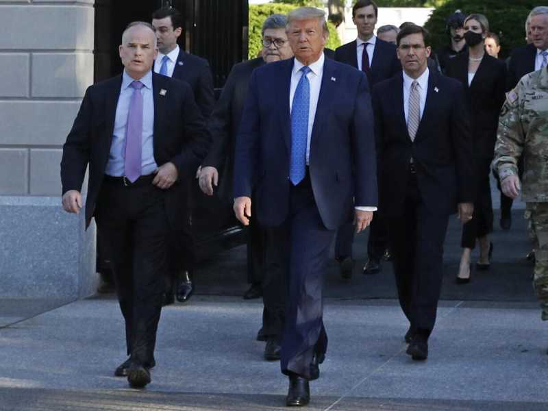 Per il trumpismo la perquisizione dell’Fbi è il nuovo 6 gennaio: ci vogliono eliminare