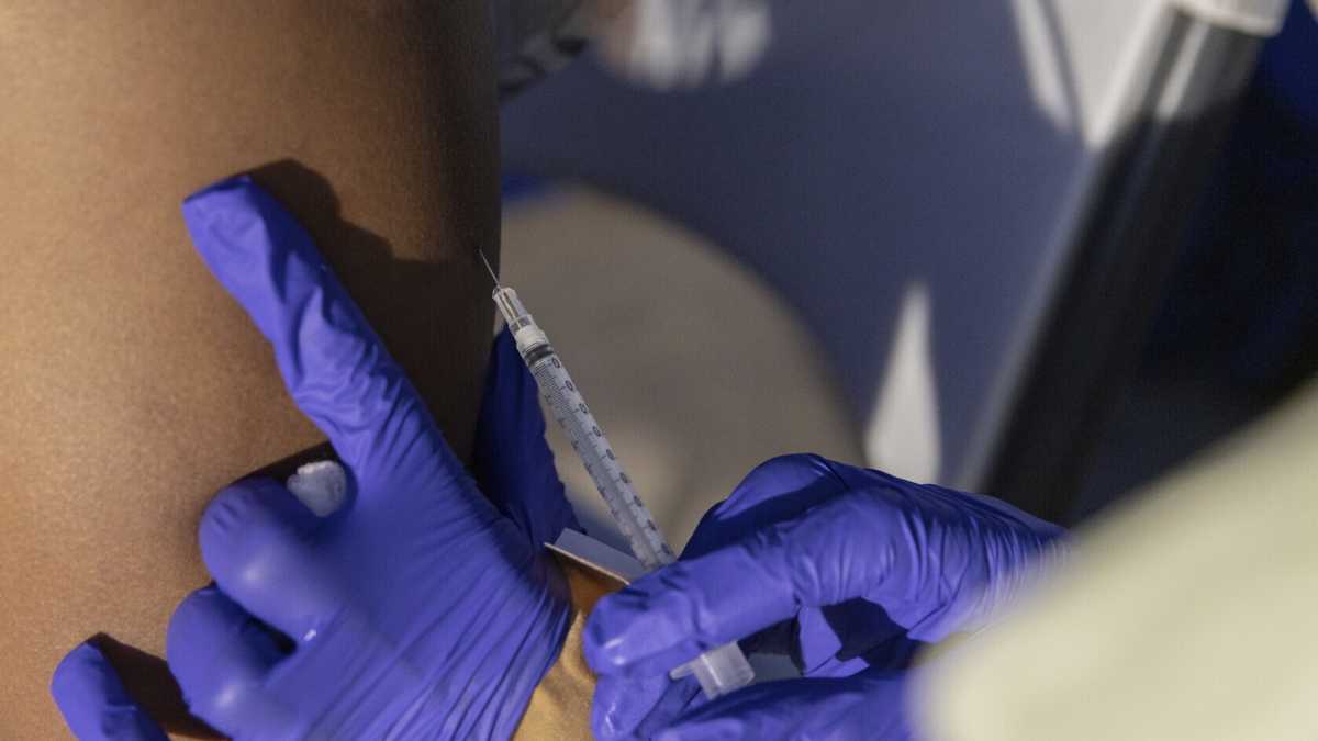 Immagine di La quarta dose è necessaria, a prescindere dai nuovi vaccini contro Omicron