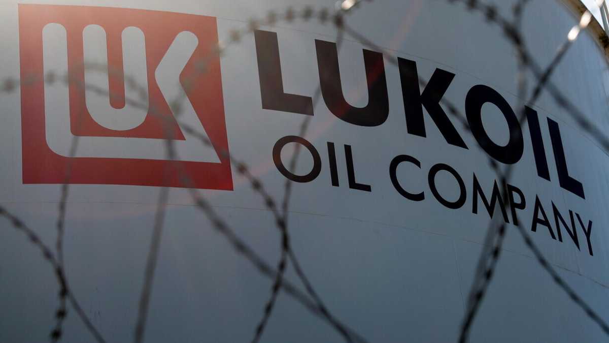 Immagine di La fine dell’autonomia di Lukoil, tra dimissioni e morti sospette