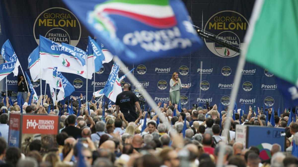 Immagine di Il centrodestra potrebbe ottenere 392 seggi (su 600)