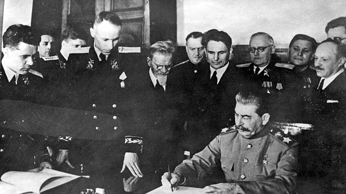 Immagine di Dalla censura sovietica alle proteste delle folle oggi. Letteratura fastidiosa