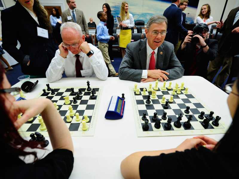  Rex Sinquefield, finanziere e presidente del club degli scacchi di St. Louis durante un torneo<br /><br />
