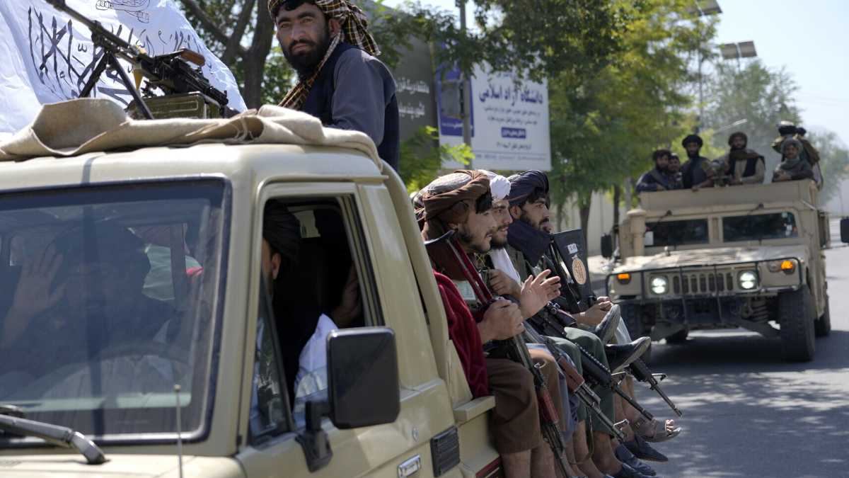 Immagine di C'è stato un attentato all'esterno dell'ambasciata russa in Afghanistan