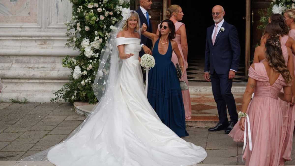 Immagine di Il corpo michelangiolesco della Pellegrini vs il vuoto concettuale di Mario Merz