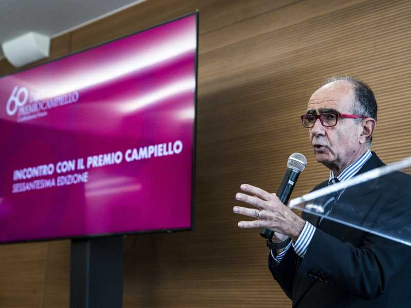 Giancarlo Leone alla presentazione dei finalisti Premio Campiello 2022 (Ansa)<br />&nbsp;<br />