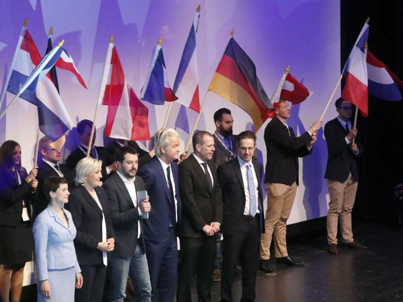 La campagna europea anti sanzioni della destra filorussa di Salvini