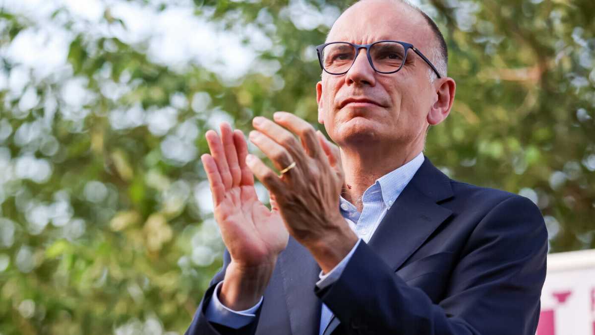 Immagine di Così Letta è finito nella morsa di Conte e Calenda