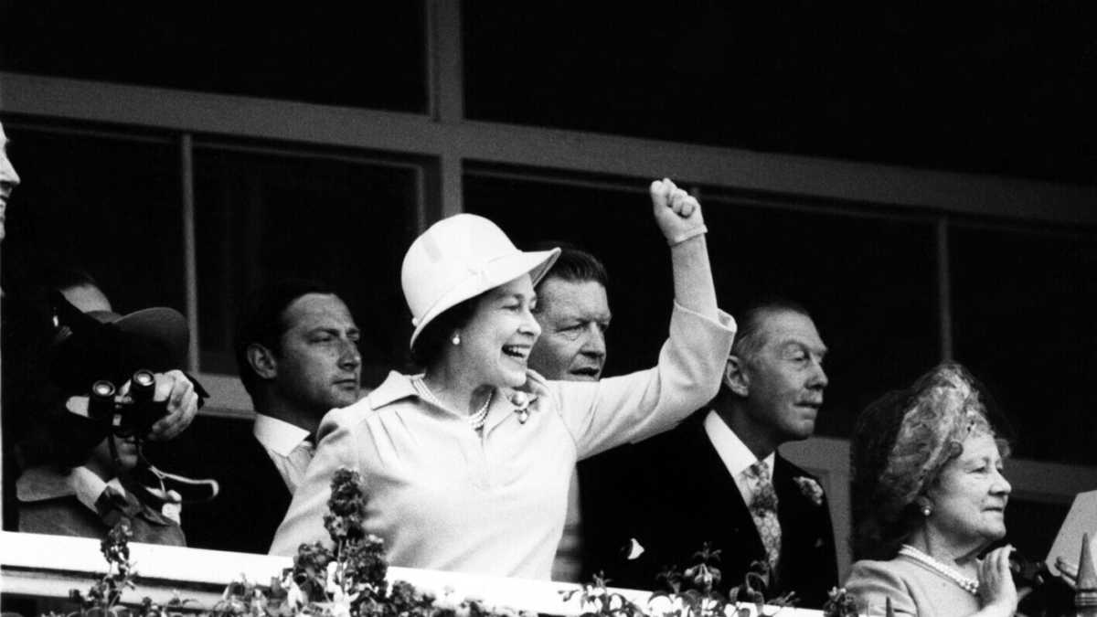 Immagine di Nonostante l'età, la regina Elisabetta è morta giovane