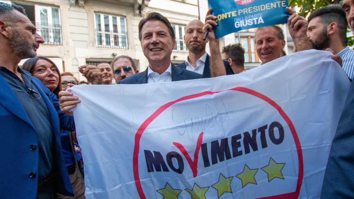 Immagine di Il vademecum del buon grillino: i consigli di Casalino per la presentazione del programma