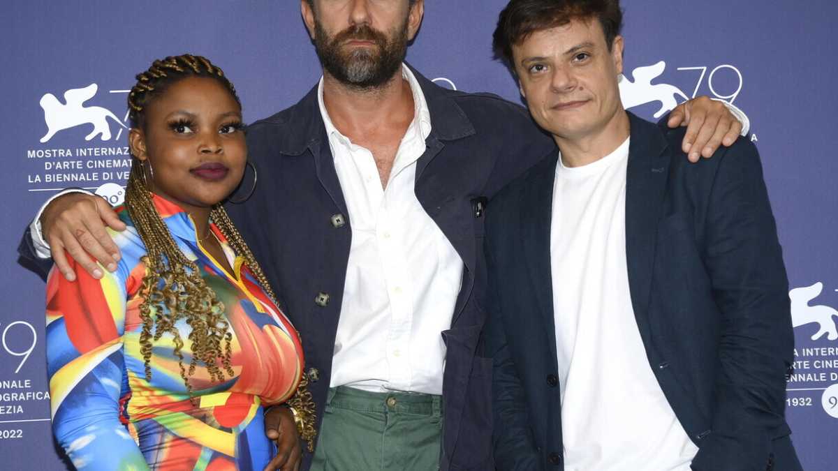 Immagine di Tra ex prostitute e drag queen, alla Biennale Cinema sfilano le ragazze di vita