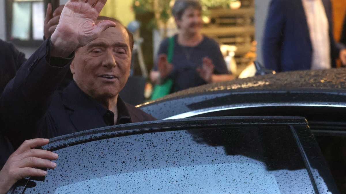 Immagine di Allarme ad Arcore. Berlusconi, la paura di scomparire e il voto utile