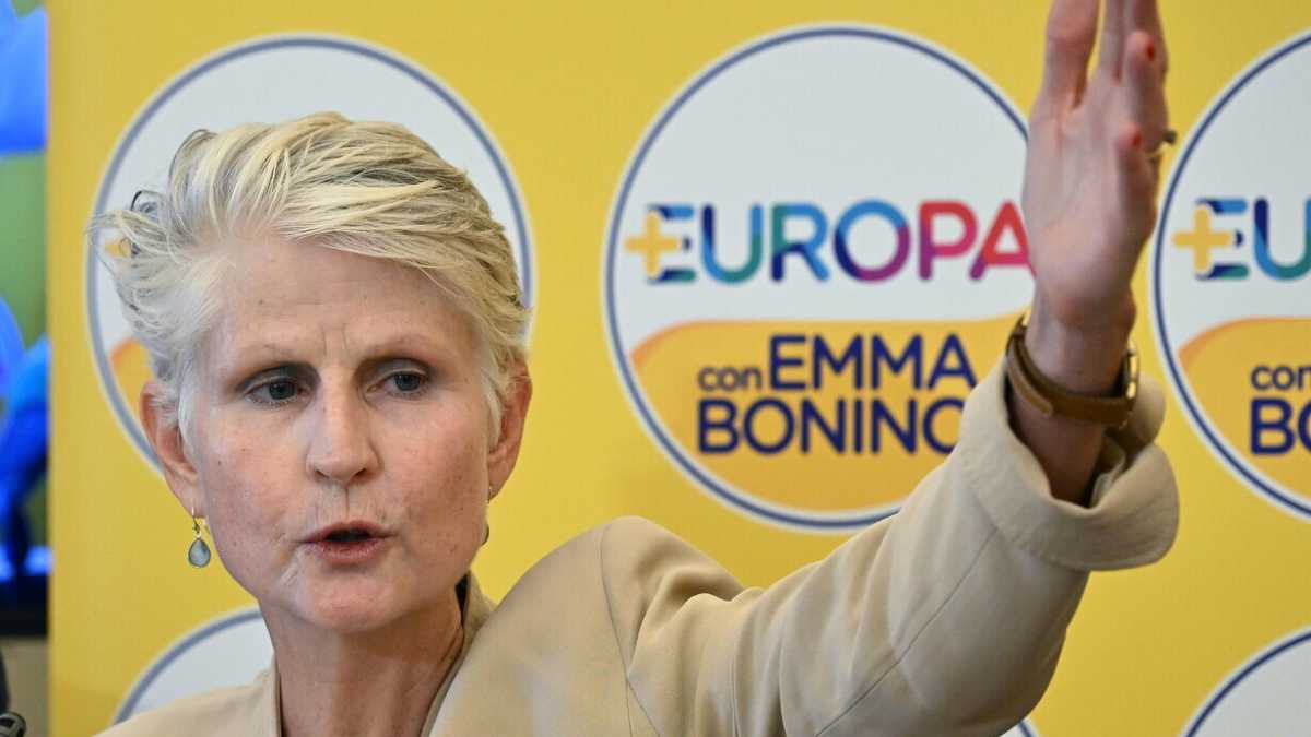 Immagine di Corazza (+Europa): "La destra illiberale europea è amica di Putin. Dobbiamo fermarlo"