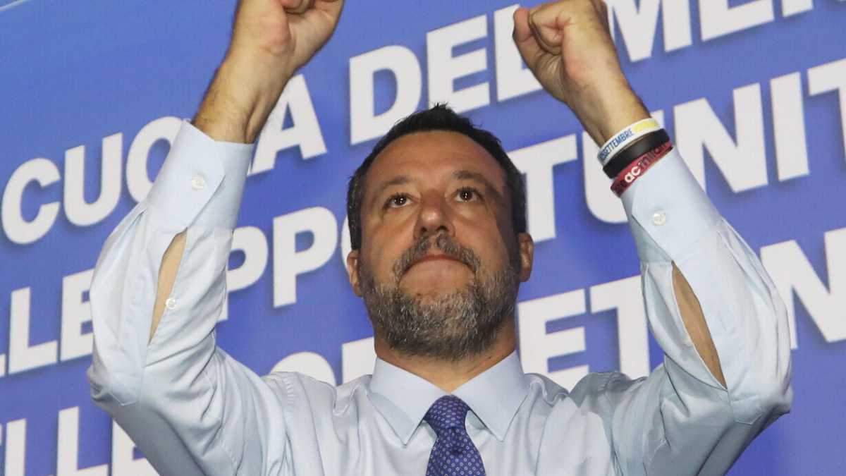 Immagine di L'ordine di Salvini ai suoi parlamentari: bisogna attaccare la Meloni sullo scostamento