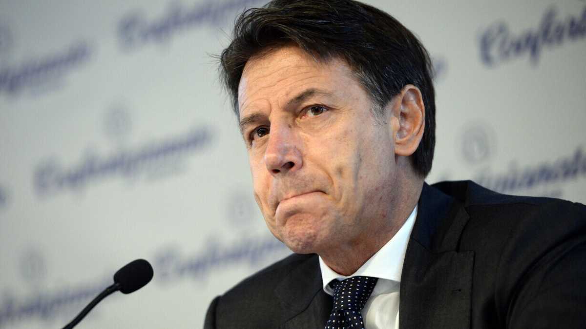 Immagine di Quel "gratuitamente" di Conte ripetuto 31 volte che ci è costato oltre cinque miliardi di truffe