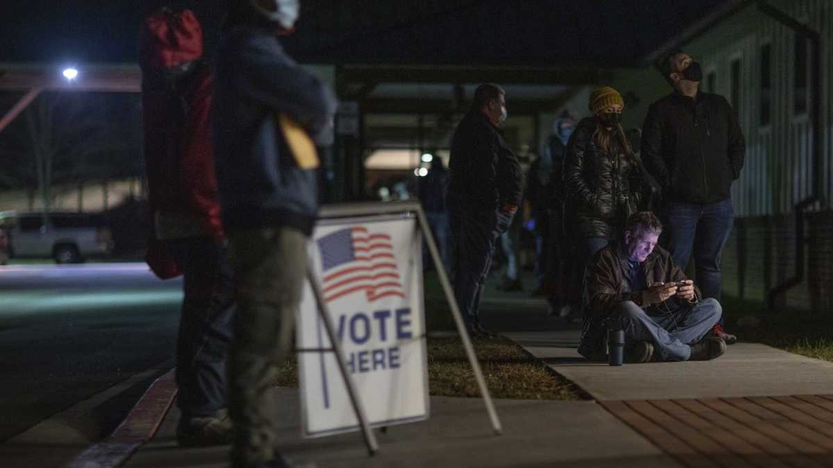 Immagine di Fascino da terzo polo. Il centro nascente delle elezioni di midterm americane