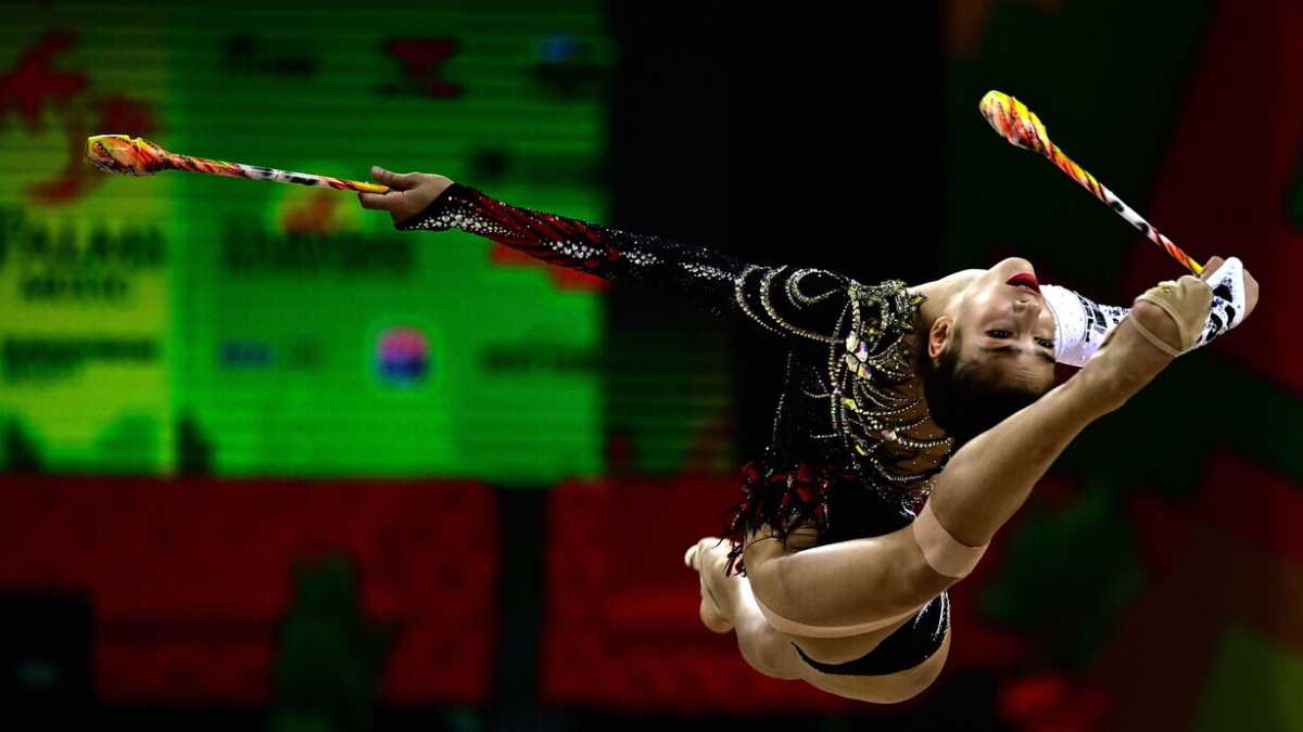 Immagine di Il significato storico dell'oro mondiale di Sofia Raffaeli nel concorso generale di ginnastica