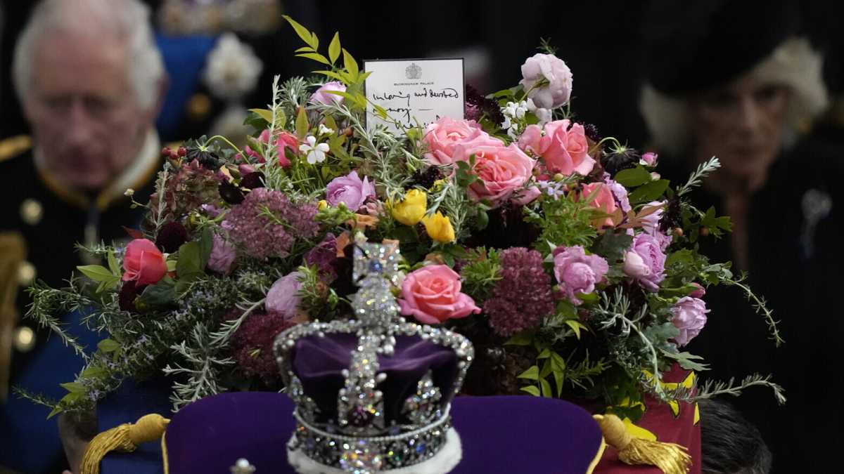 Immagine di Il commovente silenzio di Londra in lutto per la Regina