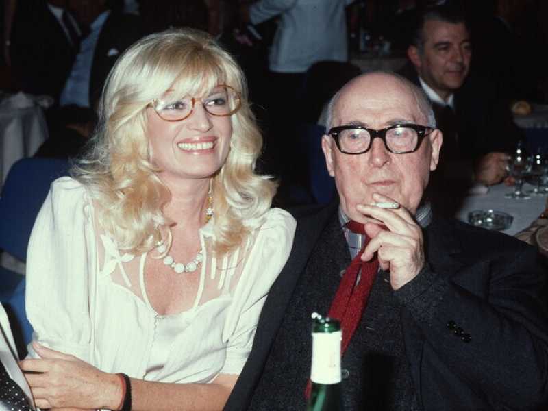 Cesare Zavattini con Monica Vitti (Olycom) 