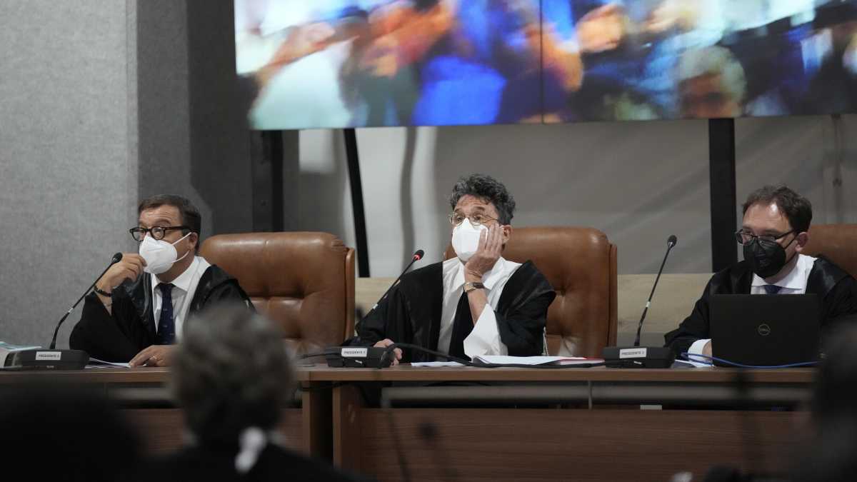 Immagine di Perché l’uscita di Autostrade dal processo Morandi non è uno scandalo
