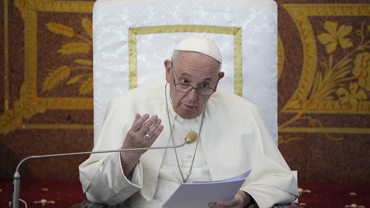 Immagine di Non fermarsi all’ovvio davanti alle parole del Papa sulle armi a Kyiv