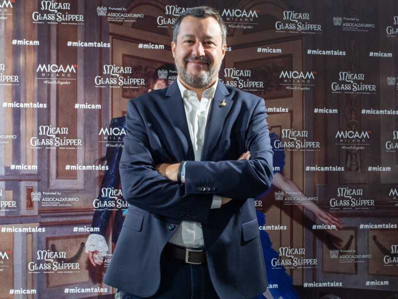 Salvini, il "pataccaro" Rai. Parla di abolire il canone, ha contribuito ad affossare l'azienda