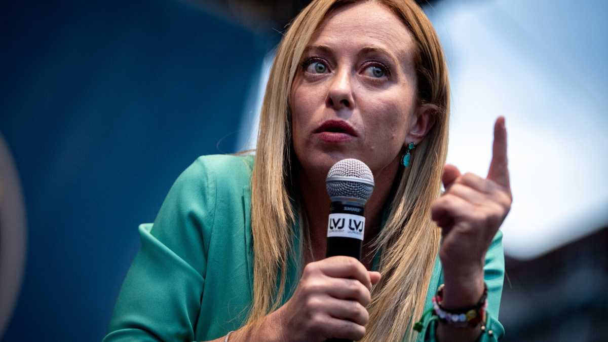 Immagine di Così Meloni cerca il voto dei fantallenatori