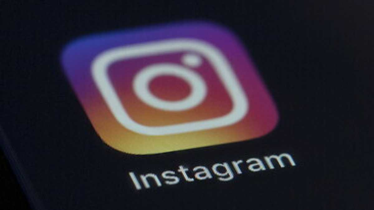 Immagine di Un reel non è arte. La vita difficile degli artisti su Instagram