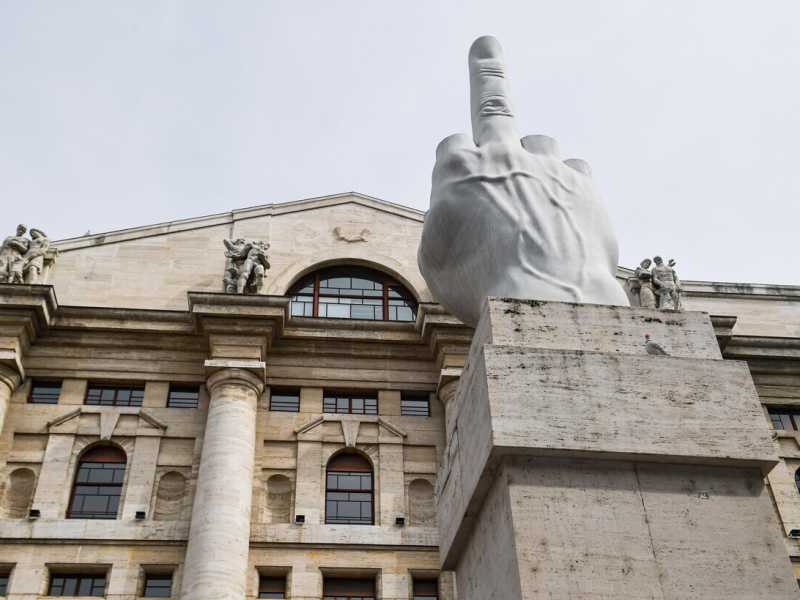 Piazza Degli Affari, sede della Borsa Italiana, foto Ansa&nbsp;<br />
