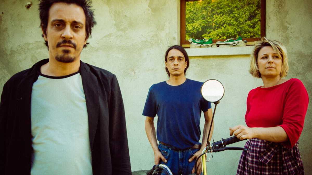 Immagine di “Volevo Magia”. Ci mancano le band ma l’ultimo album dei Verdena cura un po’ questa mancanza