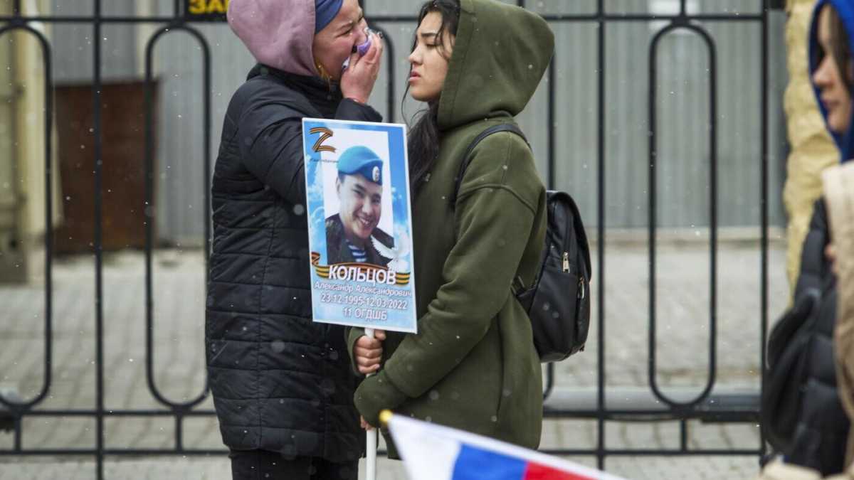 Immagine di Putin recluta soldati in Buriazia, nell'estremo oriente russo