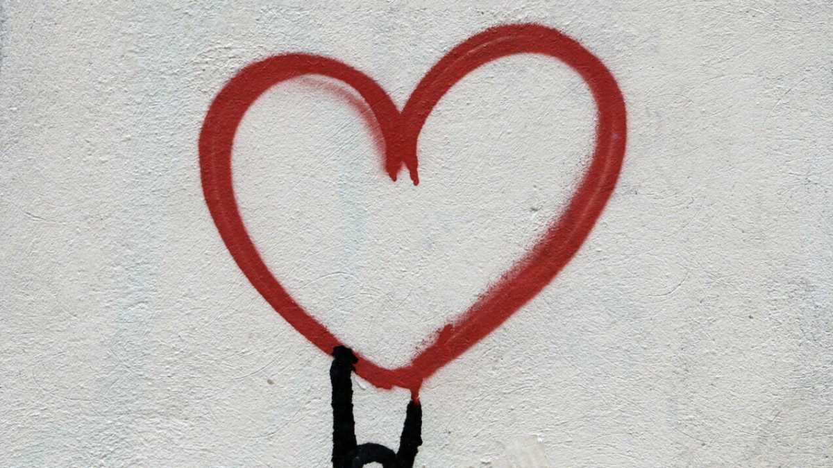 Immagine di Ragazza laureata in medicina cercasi (a scopo fidanzamento)