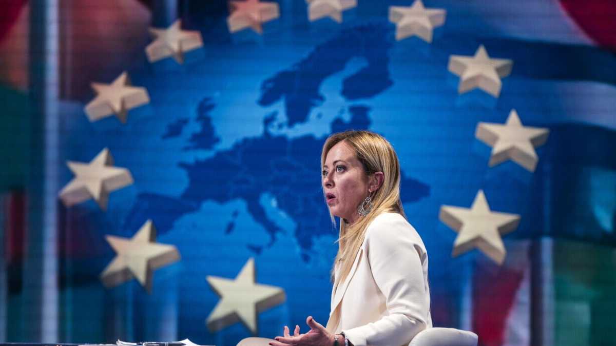 Immagine di I nemici di Giorgia Meloni sono i suoi amici