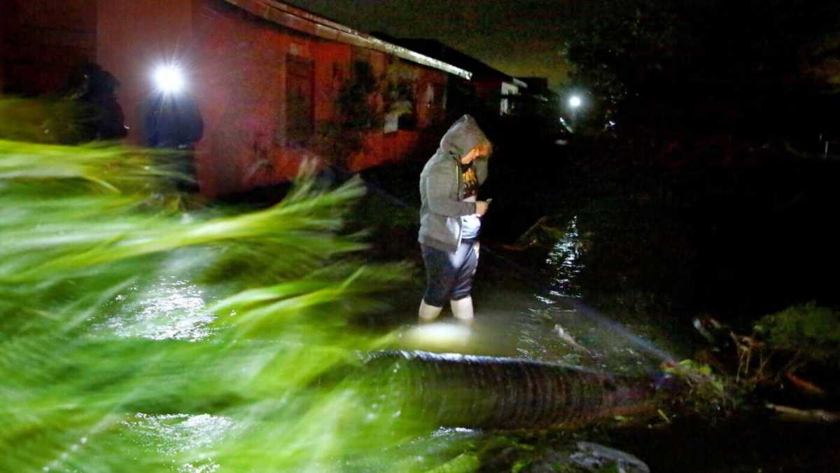 Immagine di In Florida DeSantis firma una tregua coi dem per gestire l’uragano Ian