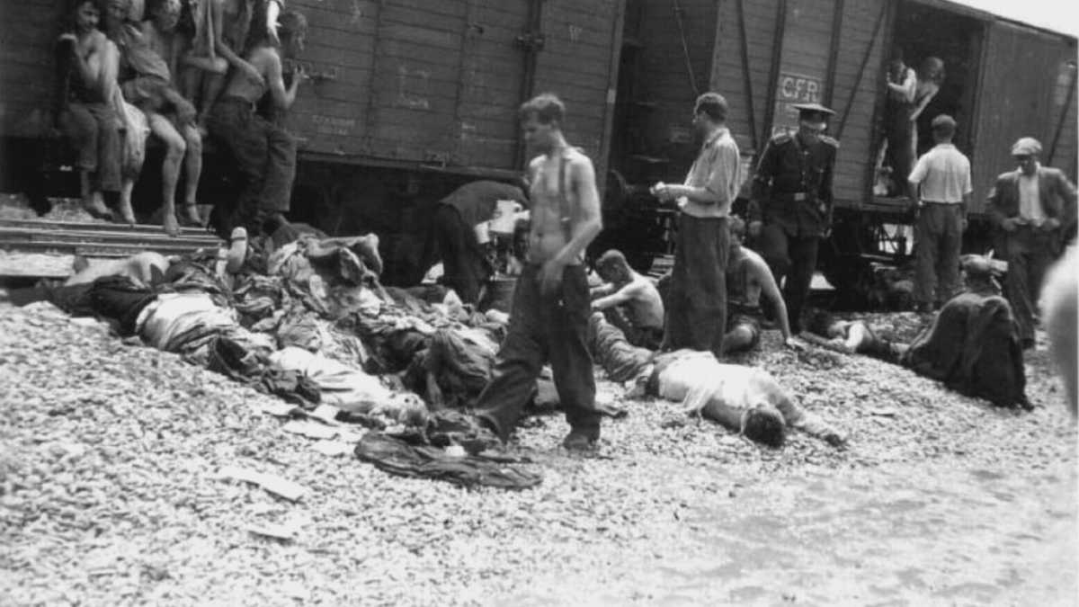 Immagine di Le foto del pogrom di Iasi in Romania, le più atroci del '900