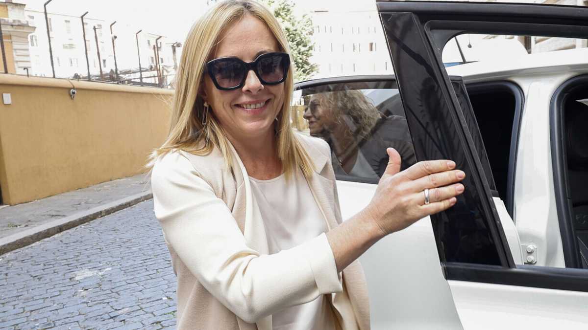 Immagine di La vanità del leader che Meloni sembra non conoscere