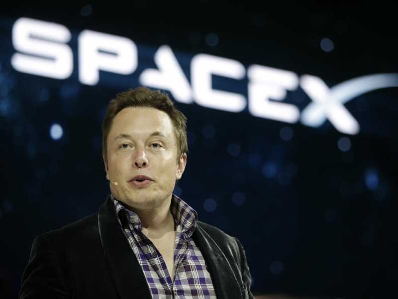 Un giorno su Twitter di Musk: dal piano di pace tra Ucraina e Russia all’offerta da 44 miliardi